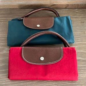 Foldable totes - 2 - never used - 2 different sizes